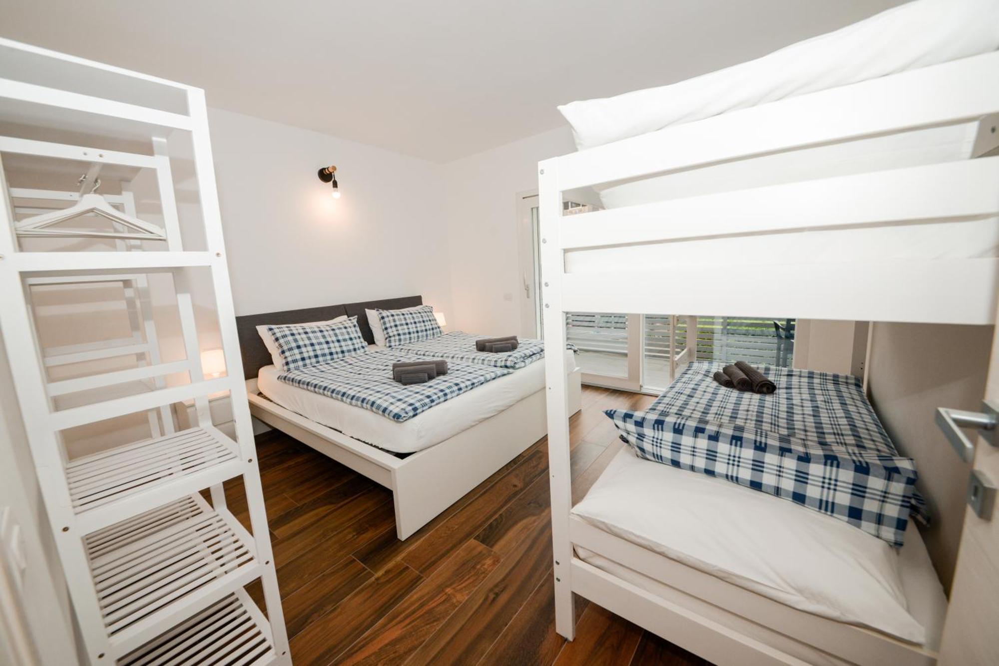 Garda Family & Solarium Apartment *